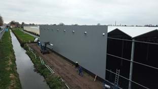 Business space with sandwichroof 7.022 m²